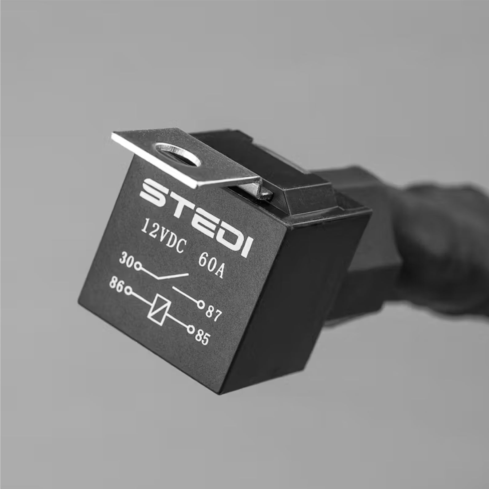 Single Connector Plug & Play SMART Harness™ High Beam Driving Light Wiring