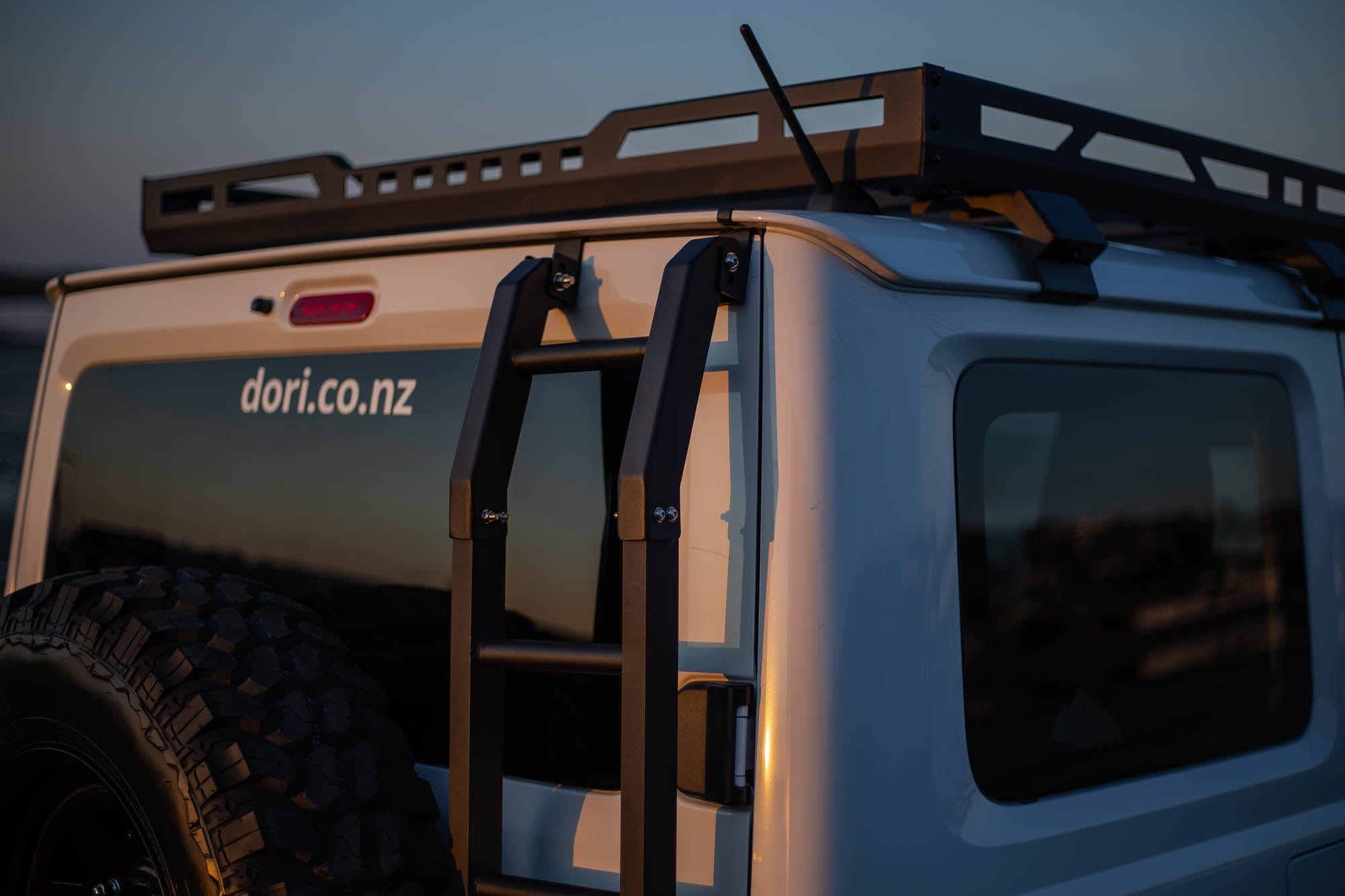 JB74 Suzuki Jimny (2019+) Roof Rack and Ladder