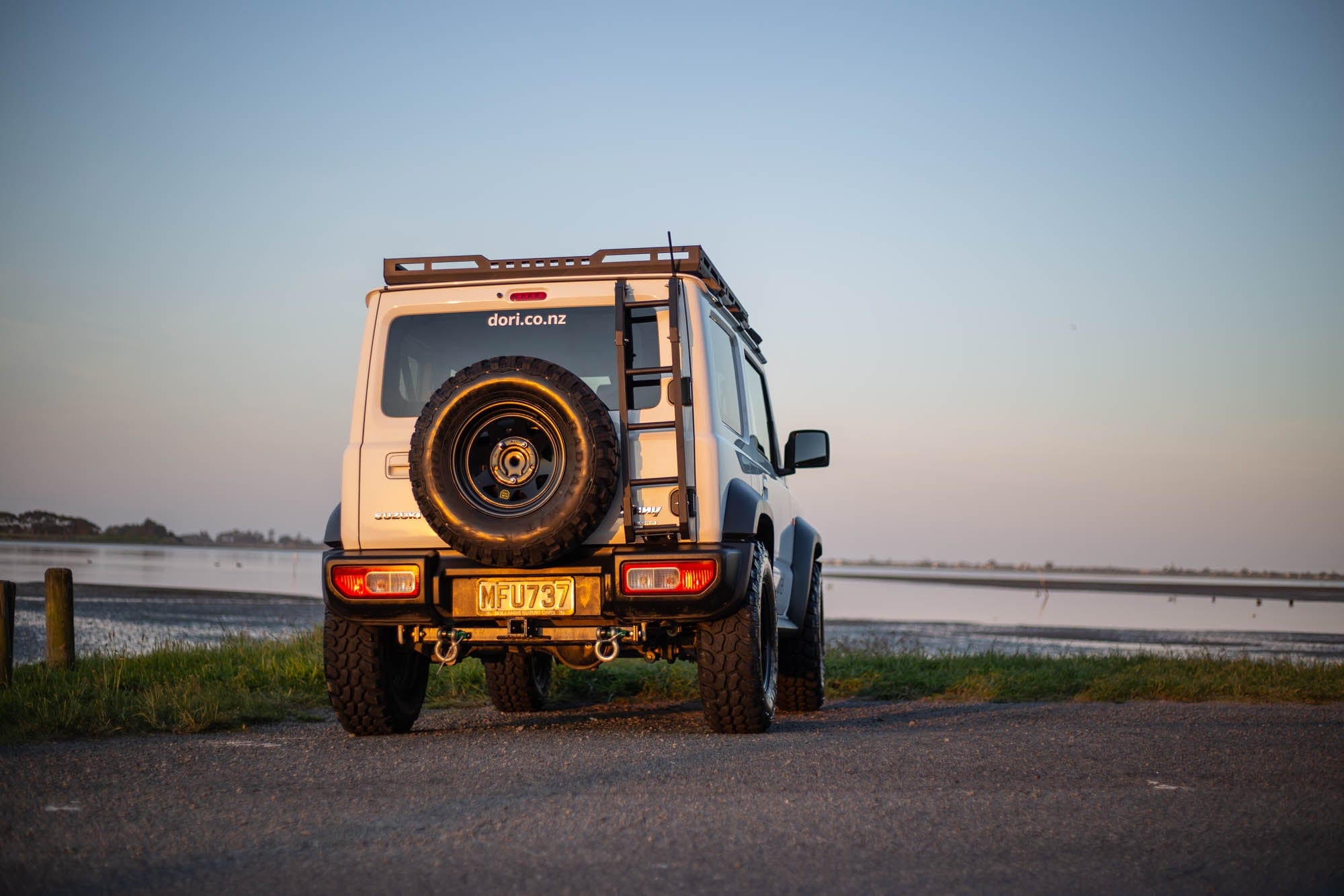 JB74 Suzuki Jimny (2019+) Roof Rack and Ladder